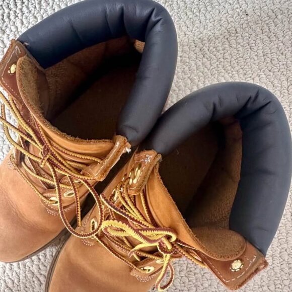 Timberland Boot Mint condition (size 6 women’s / 4.5 men’s) - Picture 3 of 7